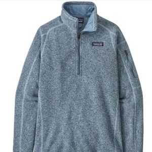 Women's medium blue heather quarter zip pull over Patagonia